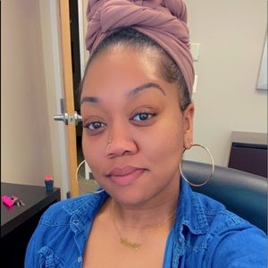 Meet your Posher, Love